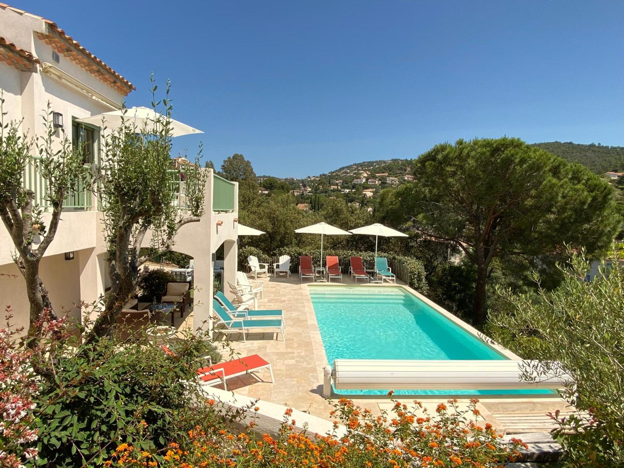 Villa Patrimoine Les Issambres Exterior photo